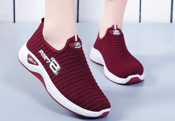 women's sneaker